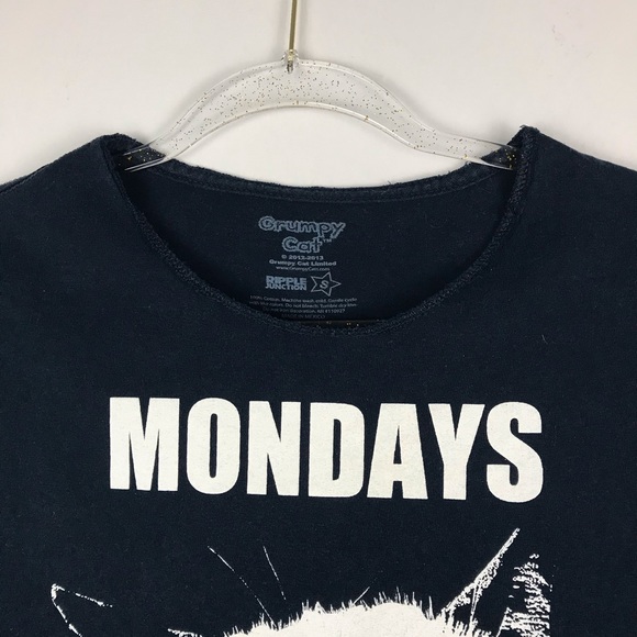Grumpy Cat "I hate Mondays" Graphic Tee - Picture 3 of 5